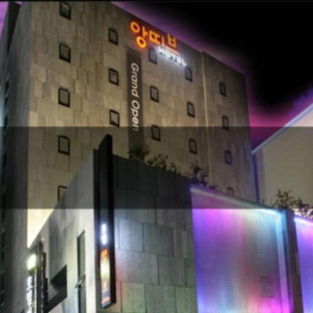 Antives Hotel Goyang Bagian luar foto