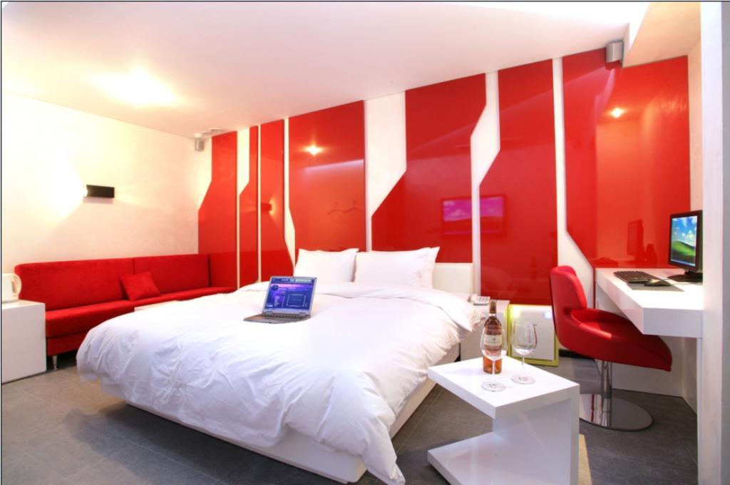 Antives Hotel Goyang Ruang foto