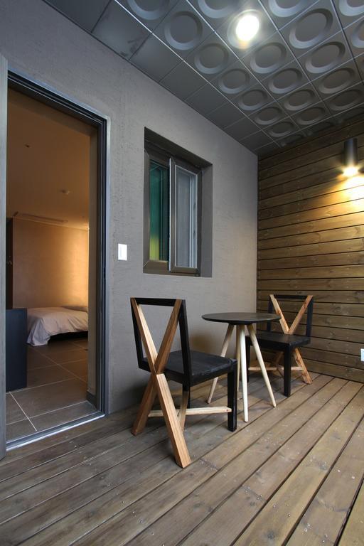 Antives Hotel Goyang Ruang foto
