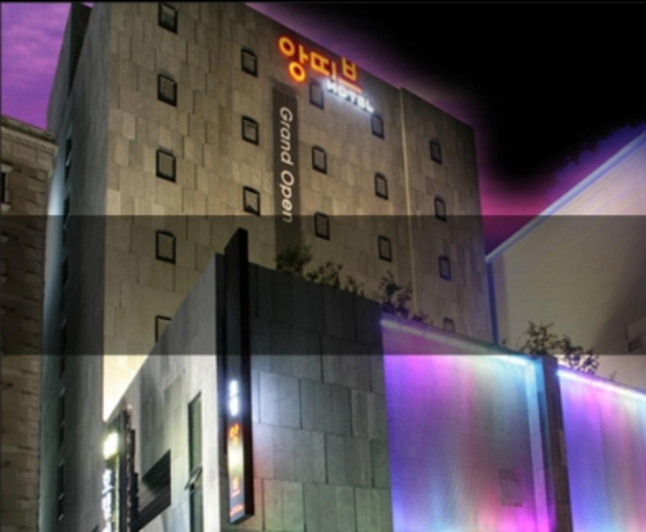 Antives Hotel Goyang Bagian luar foto