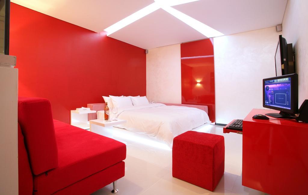 Antives Hotel Goyang Ruang foto