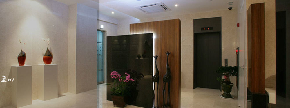 Antives Hotel Goyang Bagian luar foto