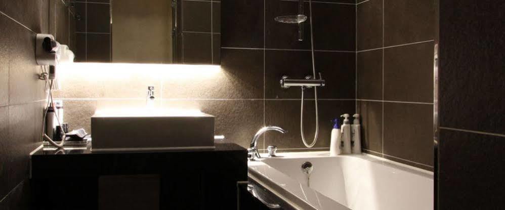 Antives Hotel Goyang Bagian luar foto
